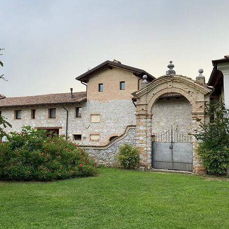 Borgo Palazzo Steffaneo Bed & Breakfast San Vito al Torre Exterior photo