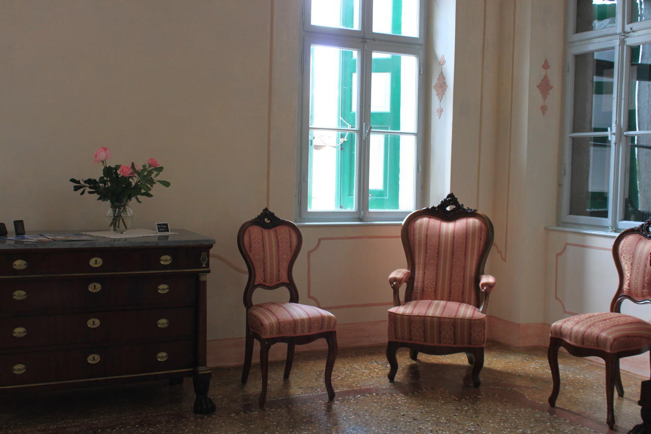 Borgo Palazzo Steffaneo Bed & Breakfast San Vito al Torre Room photo